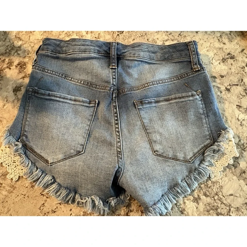 Vintage Y2k Mossimo High Rise Crochet Light Wash Denim Jean Booty‎ Shorts Size 4